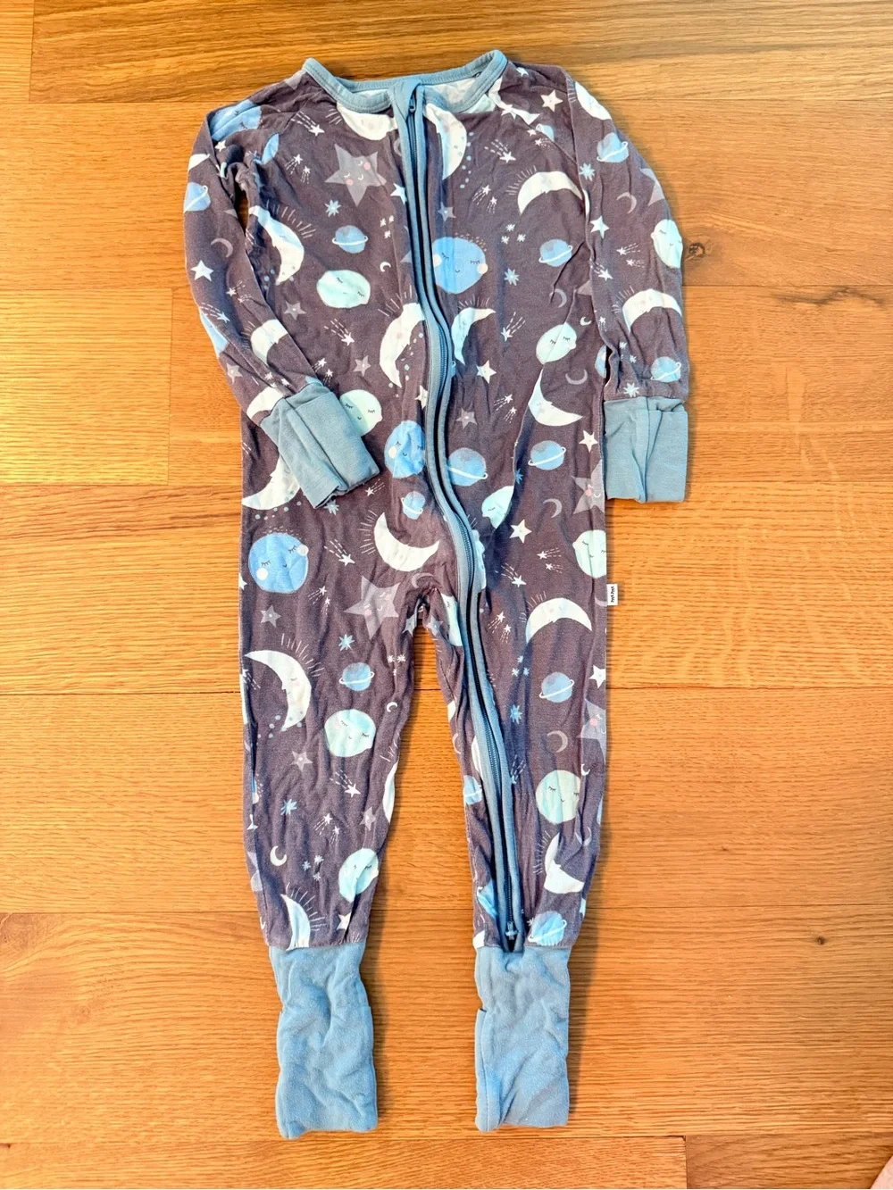 LITTLE SLEEPIES | Blue “To The Moon” Zippy